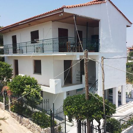 アルテミダ Smile House Near Athens Airport 300M From The Seaヴィラ エクステリア 写真