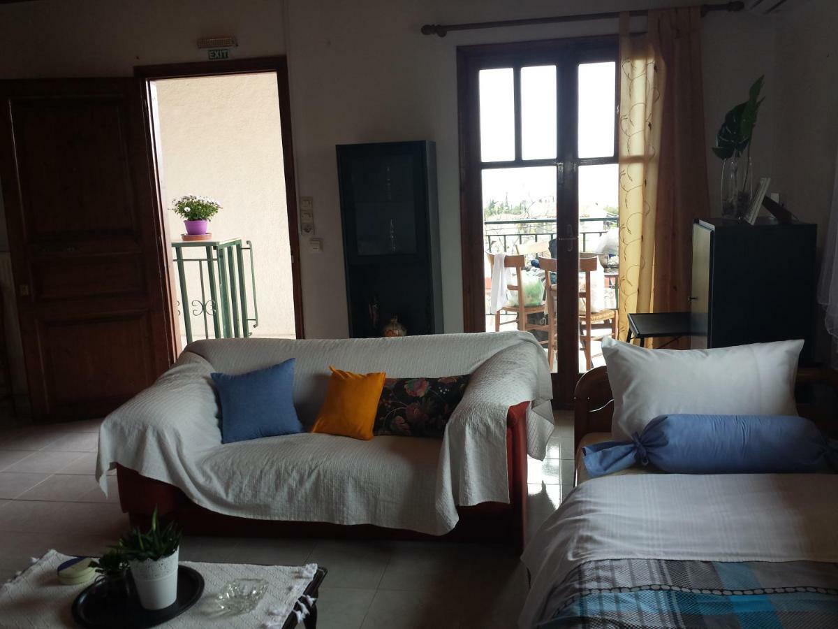 アルテミダ Smile House Near Athens Airport 300M From The Seaヴィラ エクステリア 写真