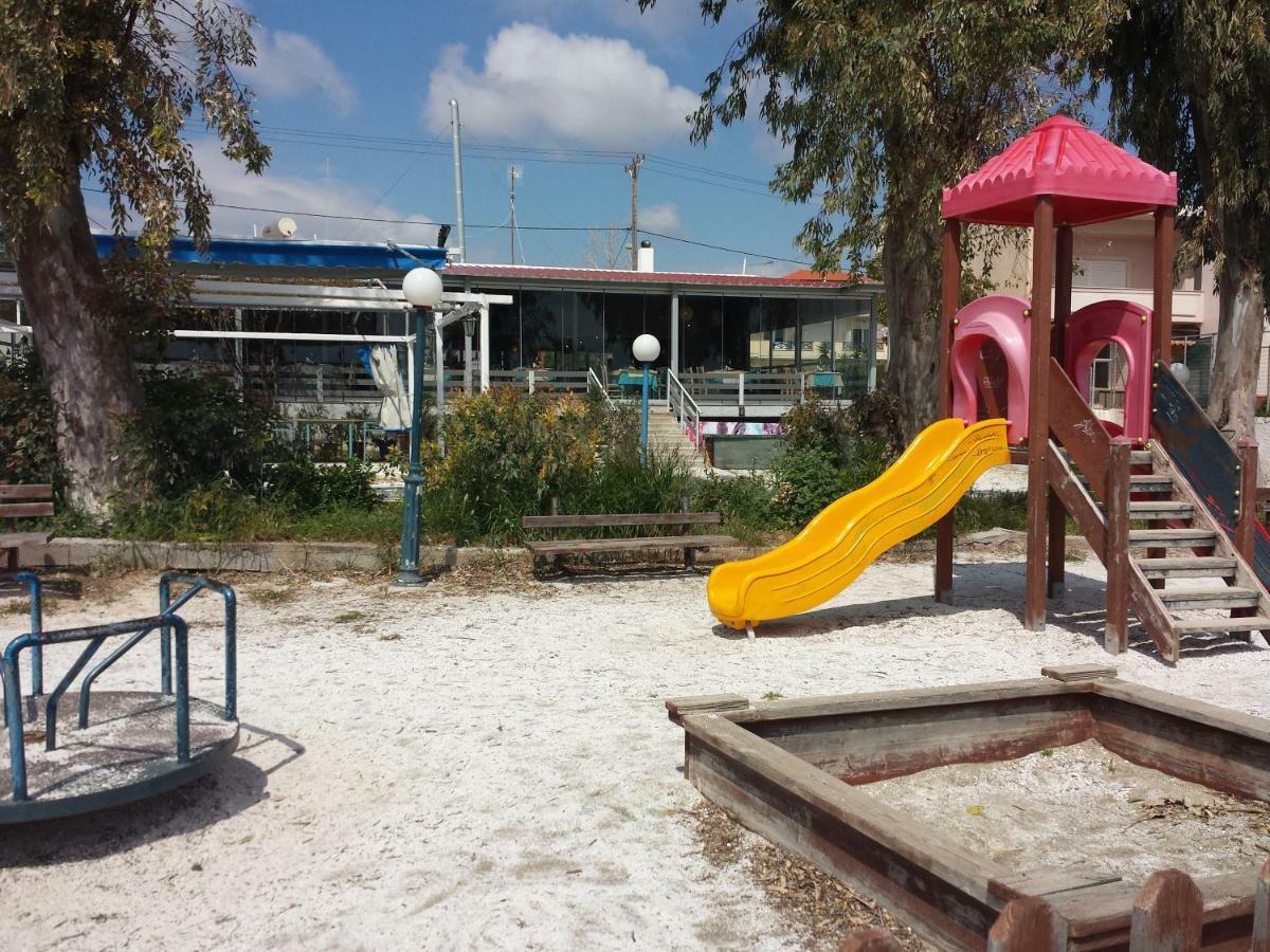 アルテミダ Smile House Near Athens Airport 300M From The Seaヴィラ エクステリア 写真